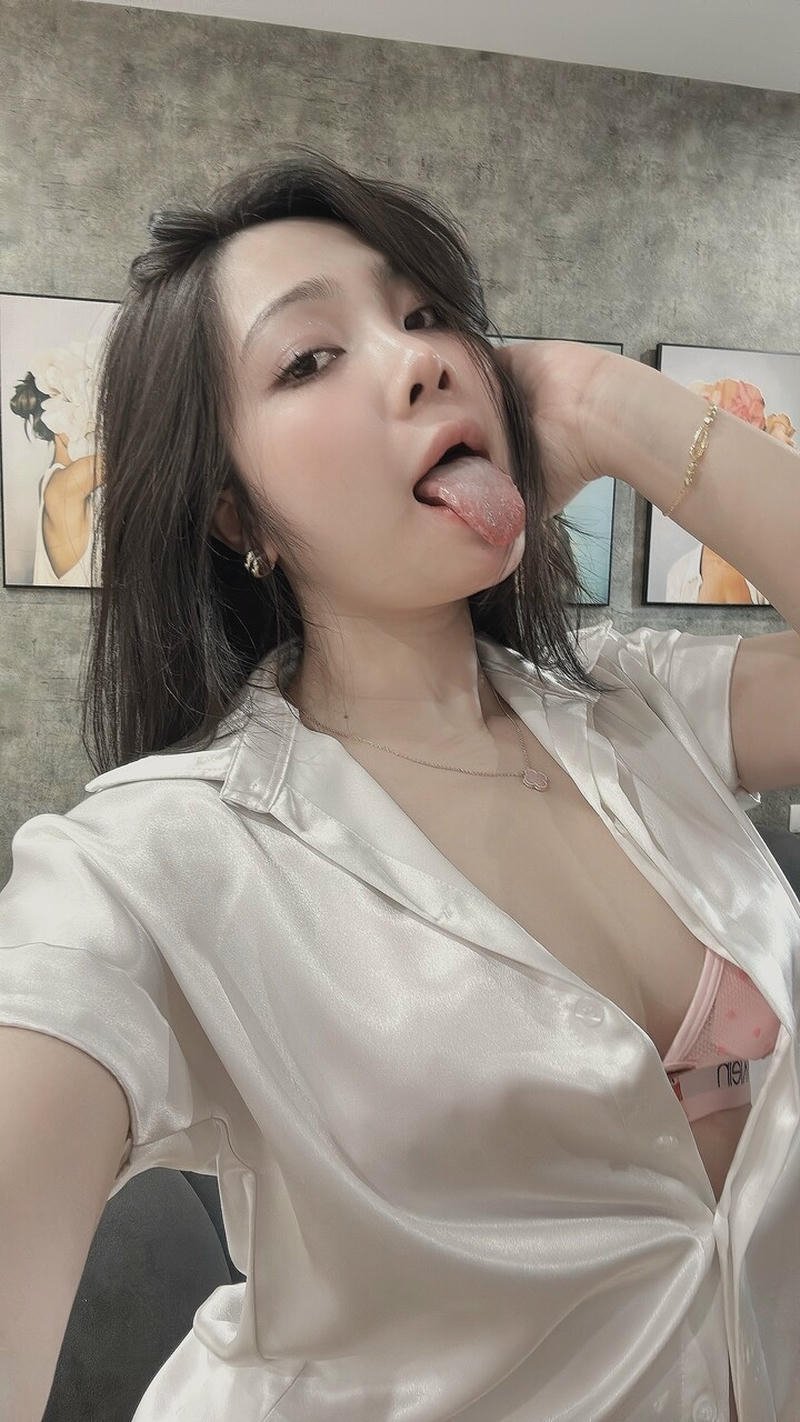 ảnh sex châu Á 23