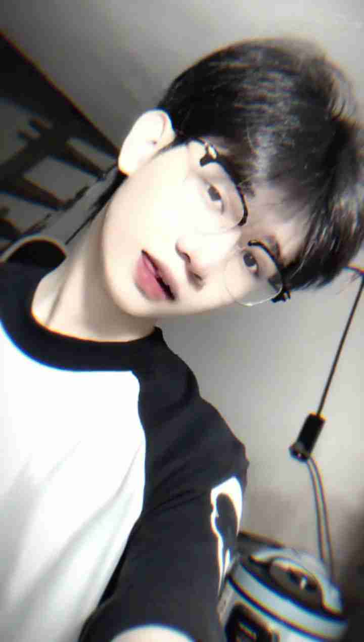 Ảnh trai đẹp 2K7 5