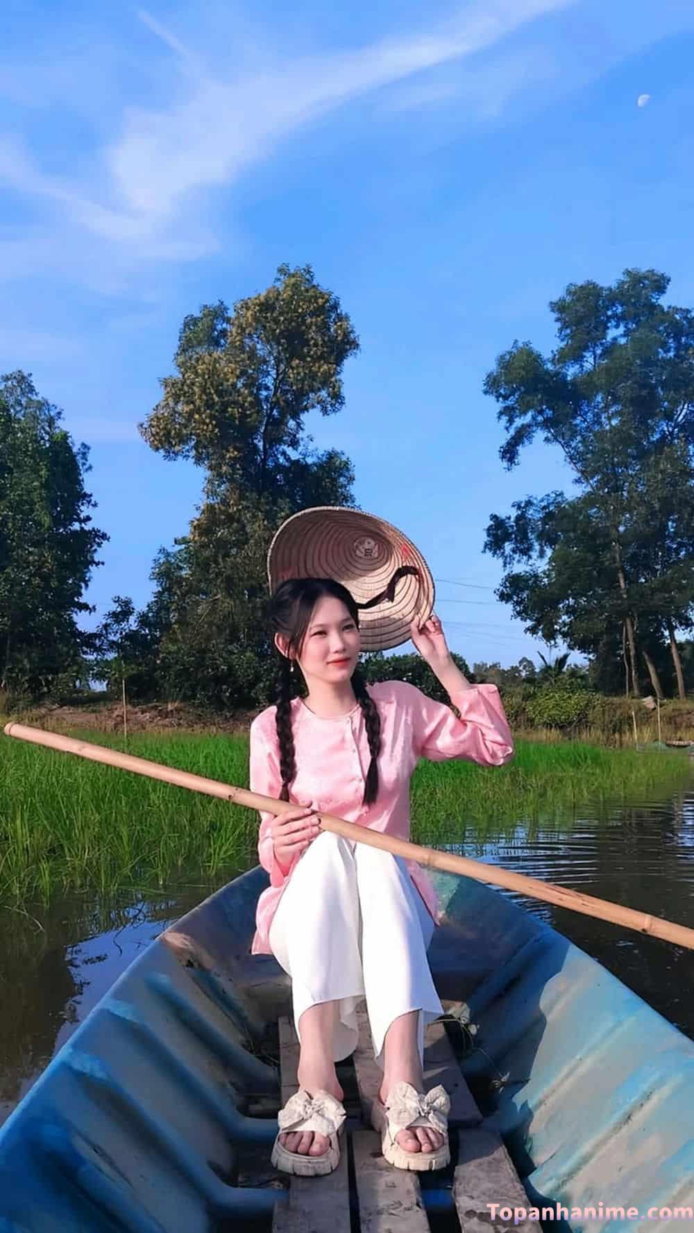 ảnh gái miền tây 2