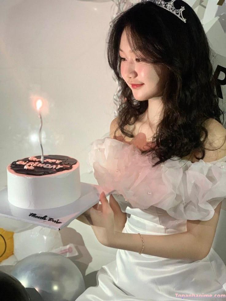 ảnh đùi con gái 7