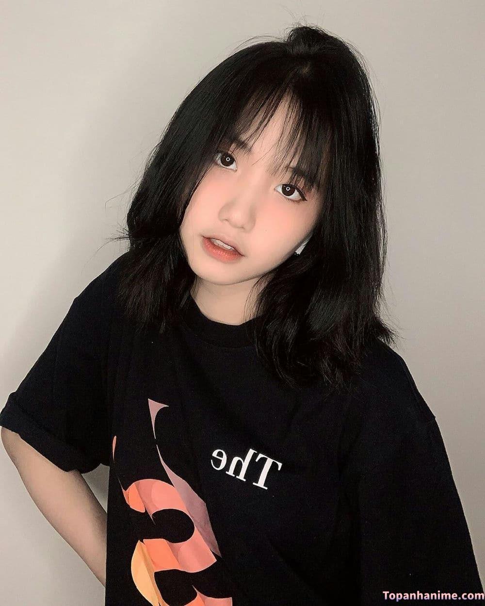 Ảnh gái xinh tóc ngang vai 2k3 35