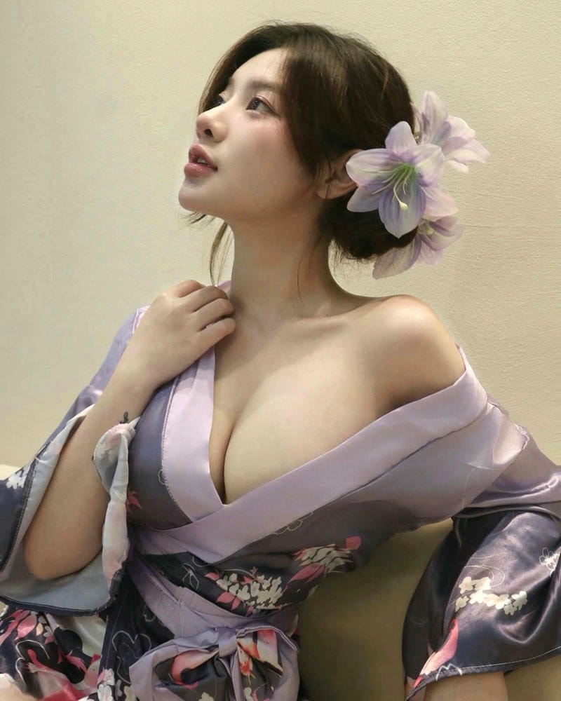 ảnh gái hở hang 17