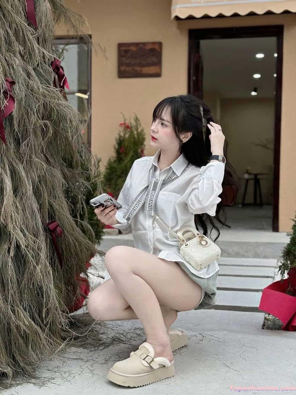 ảnh đùi con gái 12