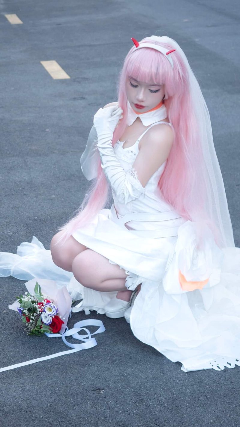 Cosplay Zero Two 12
