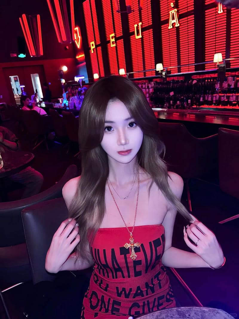 ảnh gái đi bar 59