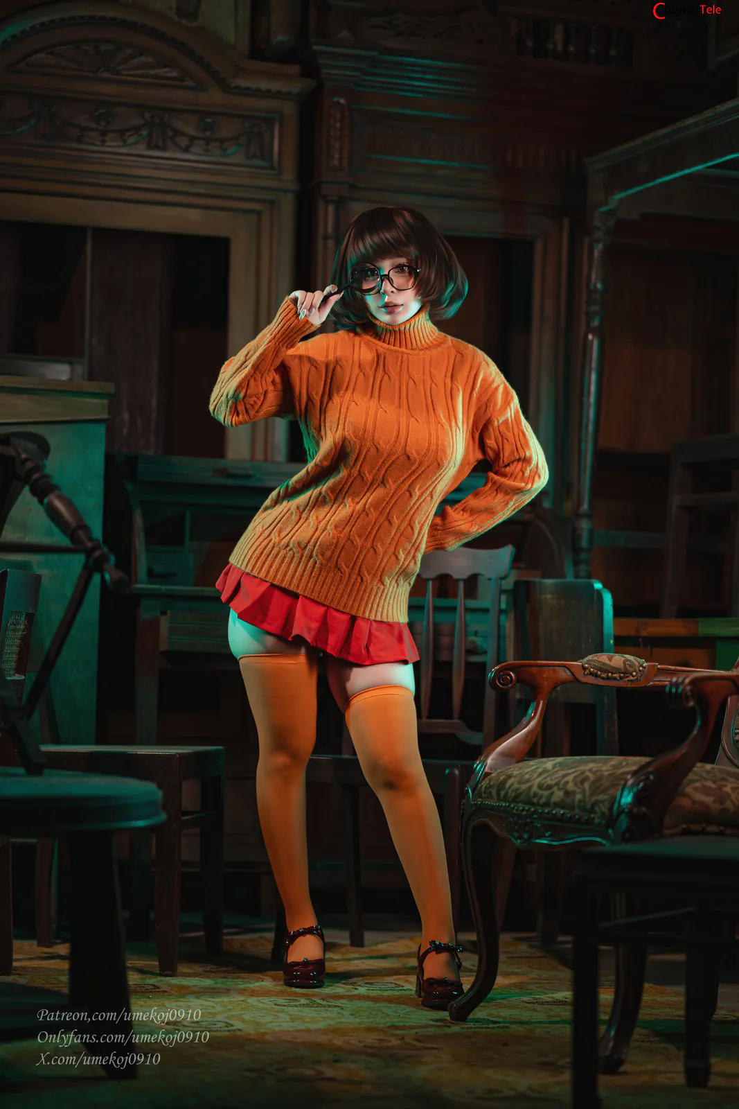 Umeko J cosplay Velma Dinkley 4