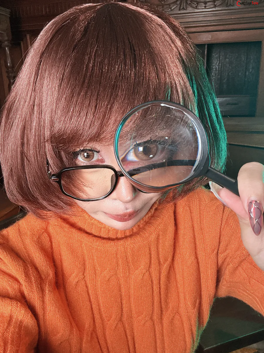Umeko J cosplay Velma Dinkley 67