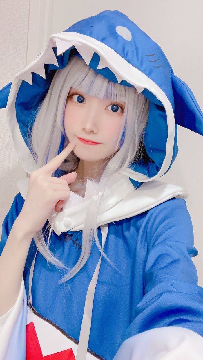 Ảnh Yaoyaoqwq Gawr Gura cosplay 10