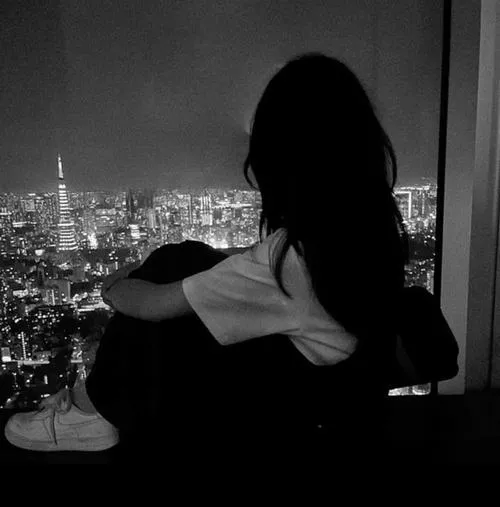 Ảnh Che Mặt Con Gái Avatar Cute 58