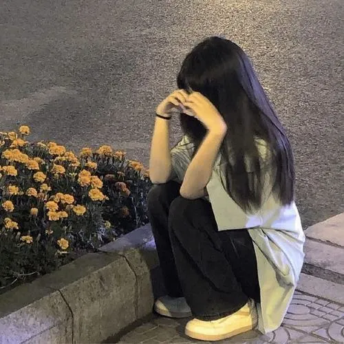 Ảnh Che Mặt Con Gái Avatar Cute 6