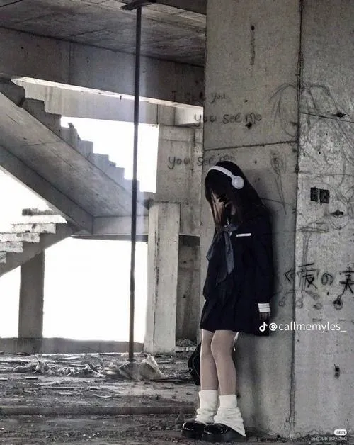 Ảnh Che Mặt Con Gái Avatar Cute 15