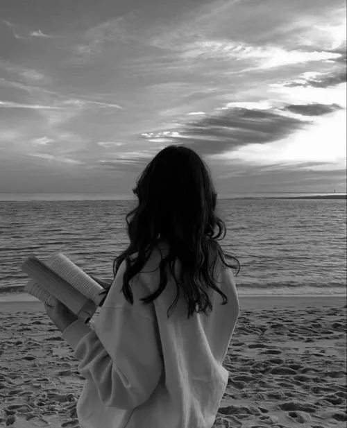 Ảnh Che Mặt Con Gái Avatar Cute 38