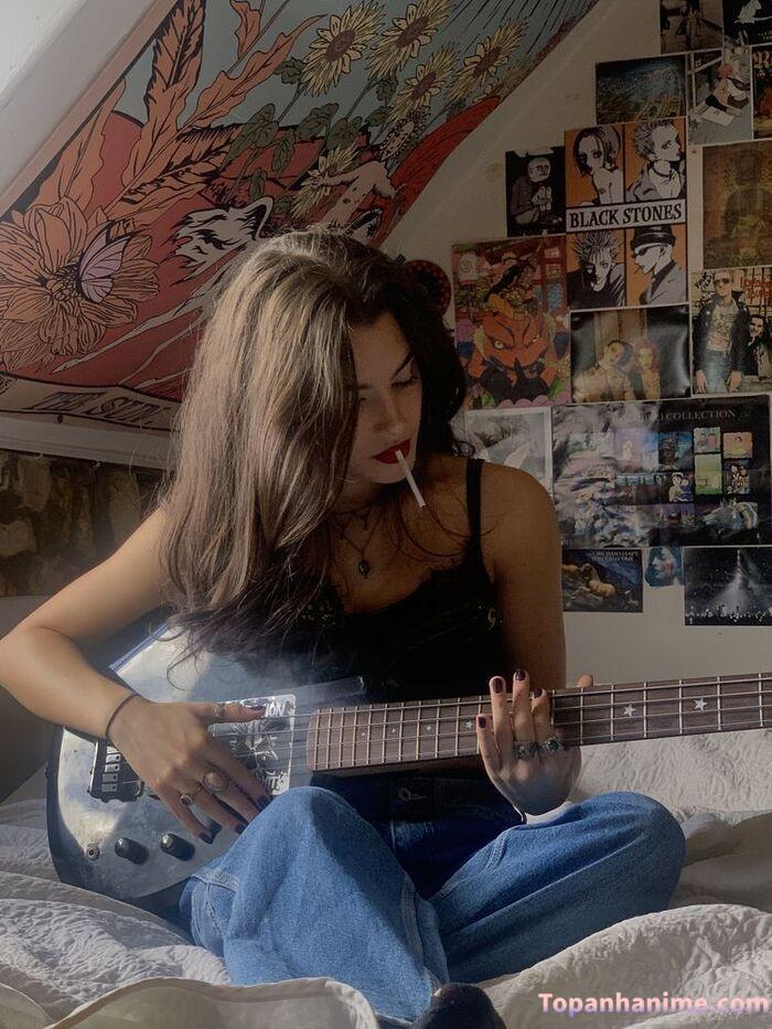 ảnh con gái hút thuốc 28