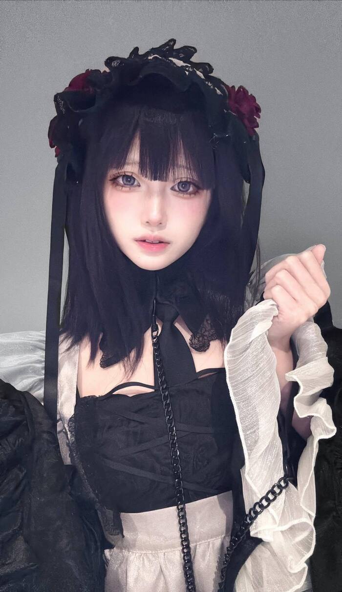 ảnh cosplay hầu gái 2