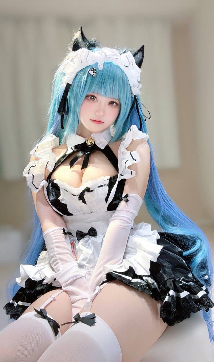 ảnh cosplay hầu gái 3