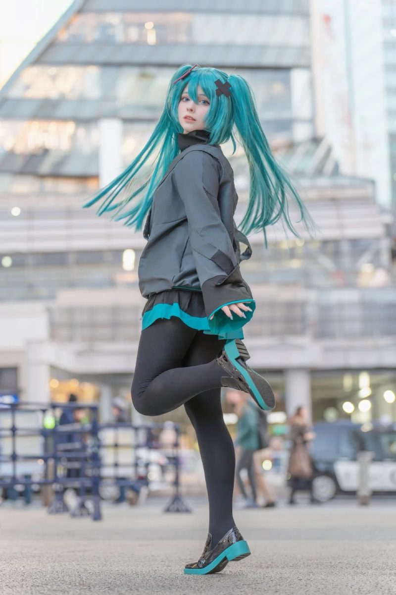 ảnh cosplay Miku Nakano 21