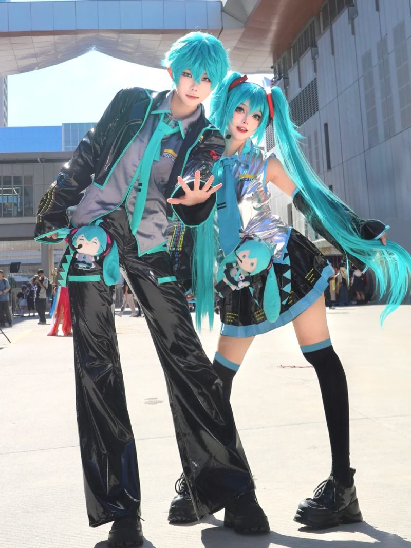 ảnh cosplay Miku Nakano 38