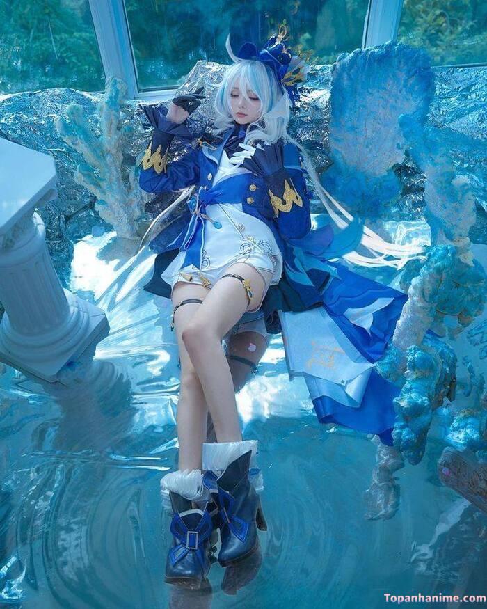ảnh Furina cosplay 7