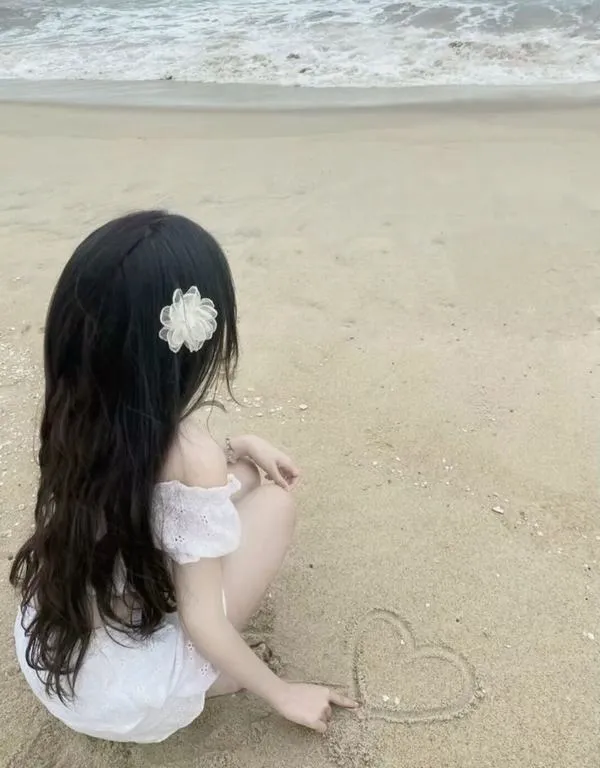 Ảnh Gái Đi Biển Che Mặt 27