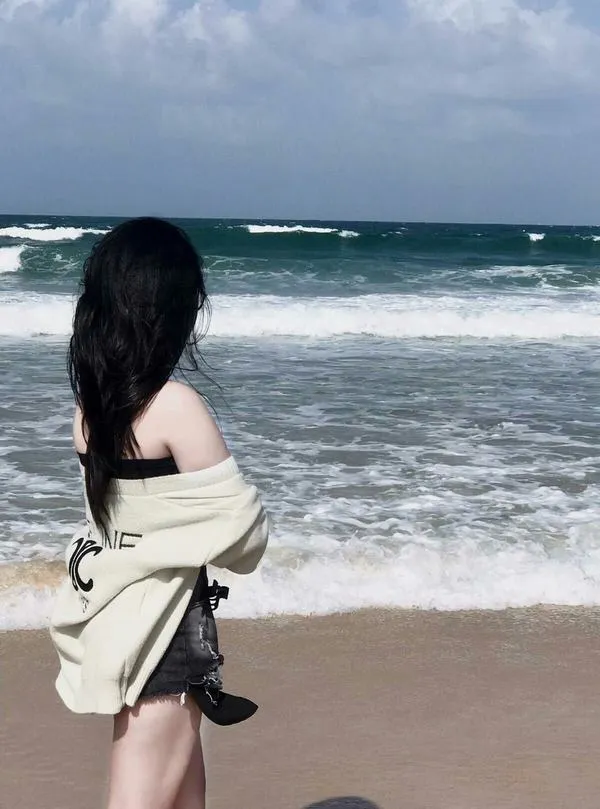Ảnh Gái Đi Biển Che Mặt 31