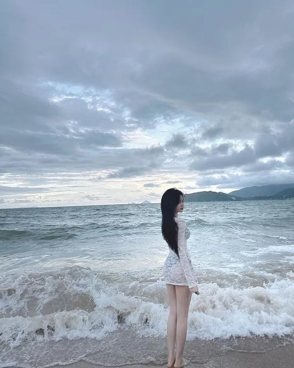 Ảnh Gái Đi Biển Che Mặt 39