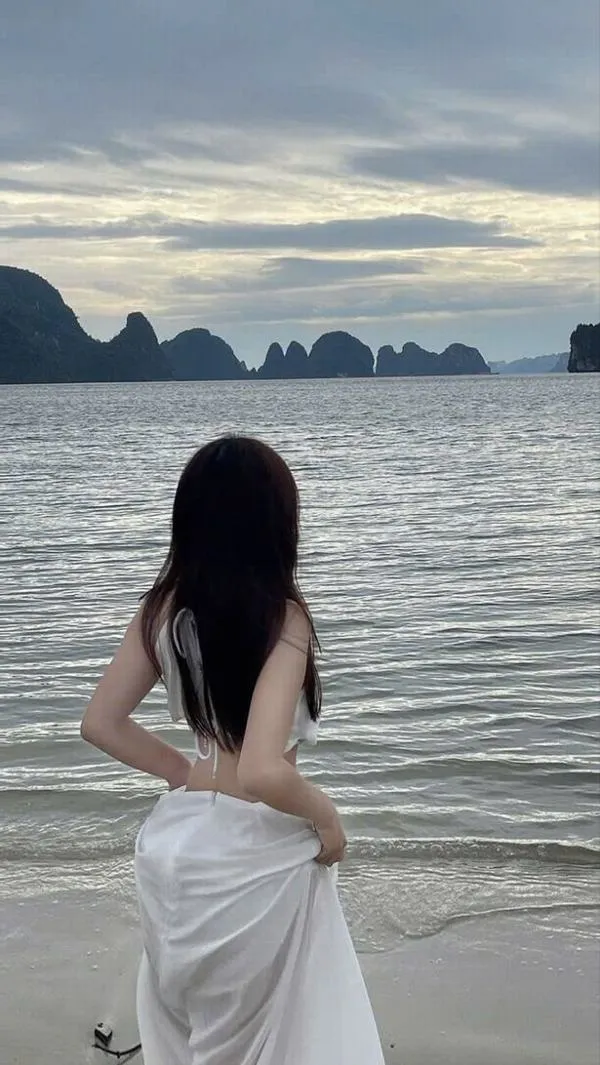 Ảnh Gái Đi Biển Che Mặt 60