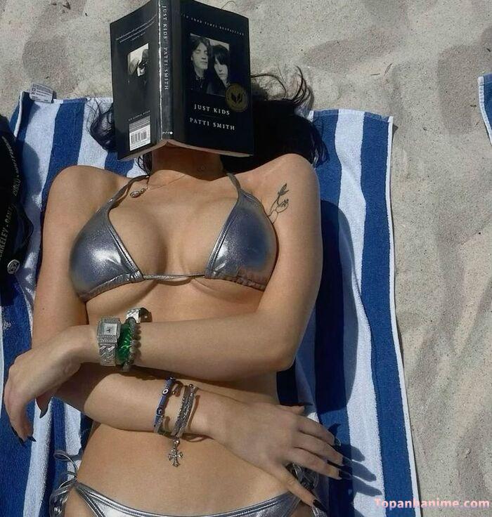 Ảnh gái mặc bikini thả dáng 44