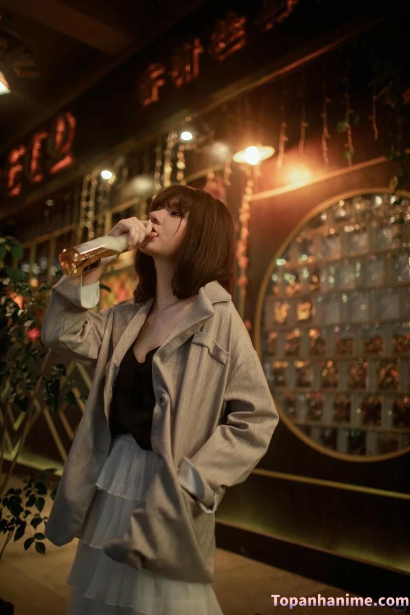 ảnh con gái uống bia 49