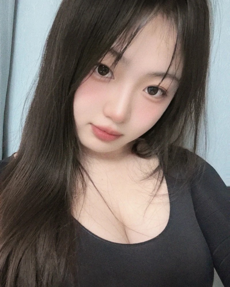 Ảnh Gái Vú To 17