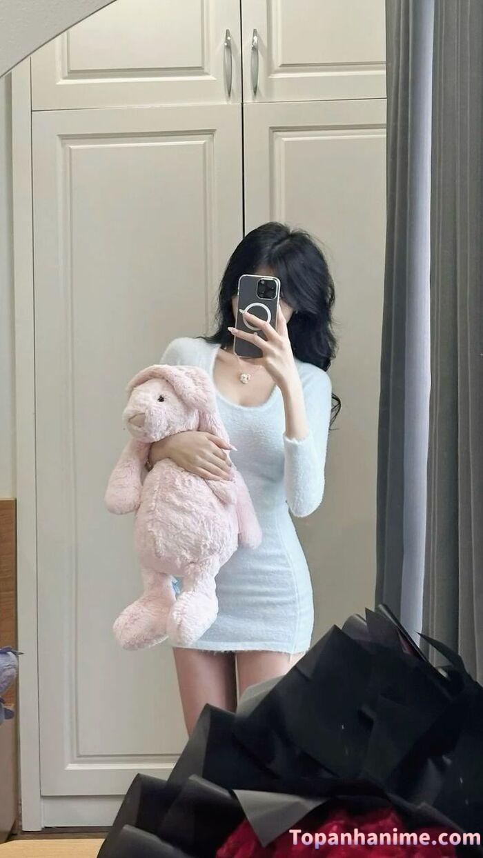 Ảnh gái xinh che mặt bằng điện thoại 56