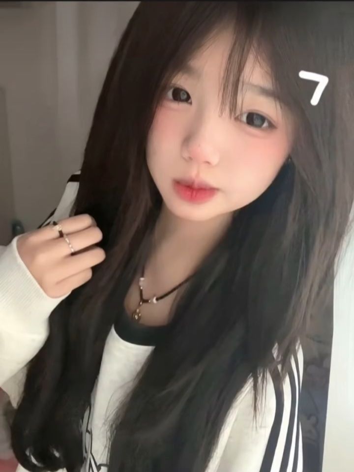 Hình Gái Xinh Dễ Thương 9