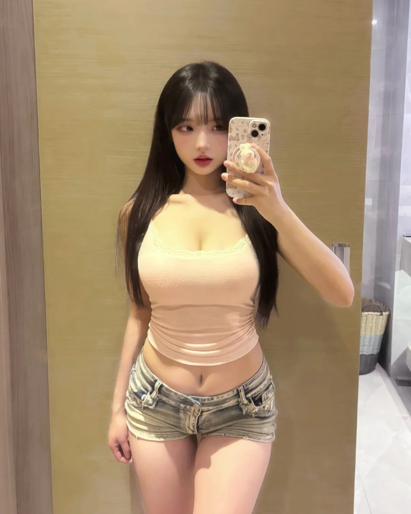 Ảnh Gái Xinh Ngực To 31