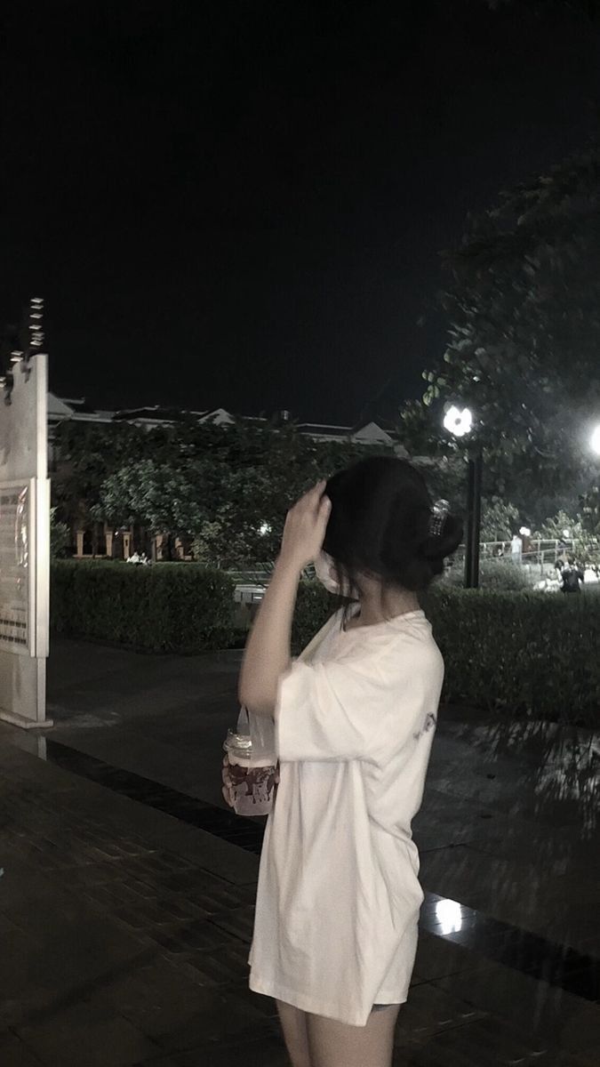 Ảnh Girl Che Mặt Lạnh Lùng 12