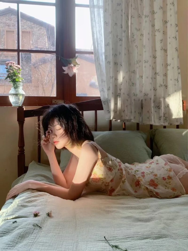 ảnh Hot girl tóc ngắn 8