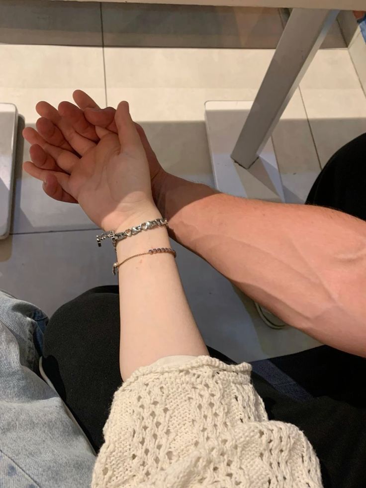 Ảnh nắm tay người yêu 10