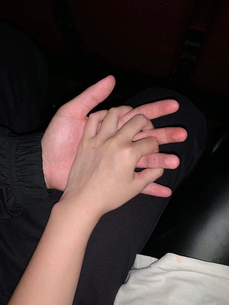 Ảnh nắm tay người yêu 17