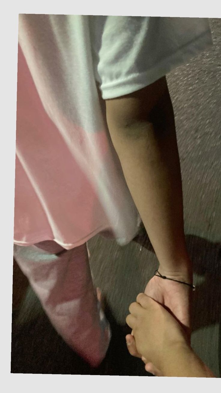 Ảnh Nắm Tay Người Yêu Thật 14