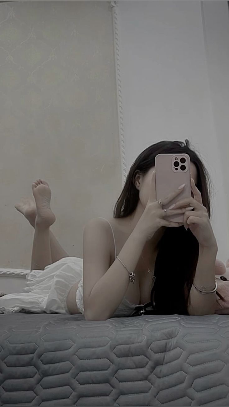 Ảnh ngực quyến rũ 11