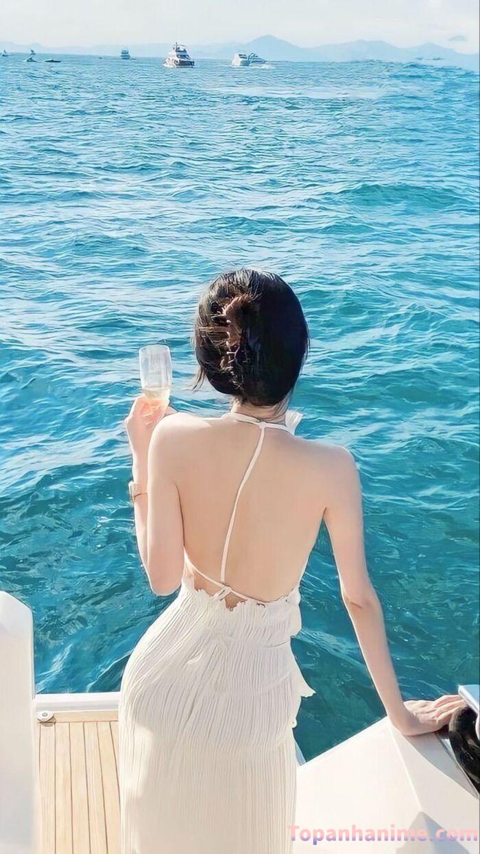 ảnh sau lưng cô gái 34