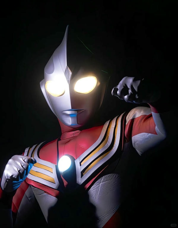 Siêu Nhân Điện Quang 35