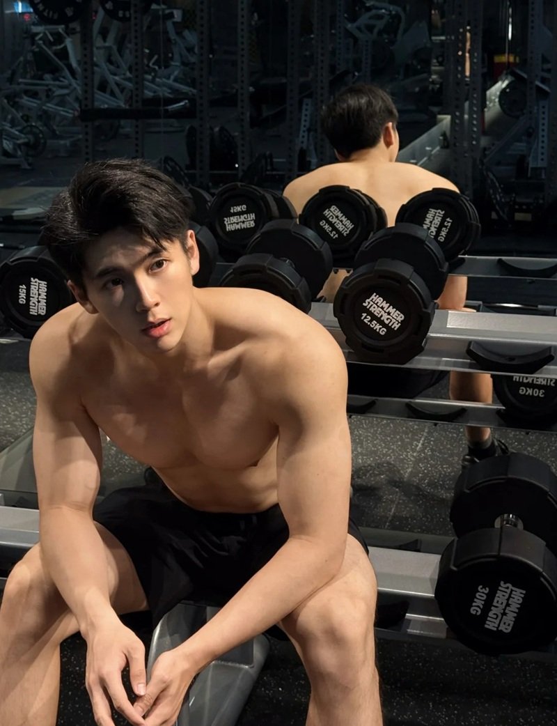 ảnh trai 6 múi 29