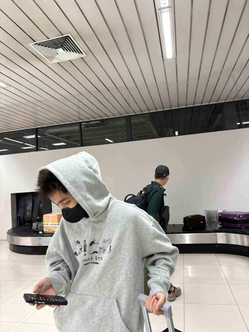 Ảnh trai đẹp đeo khẩu trang 31