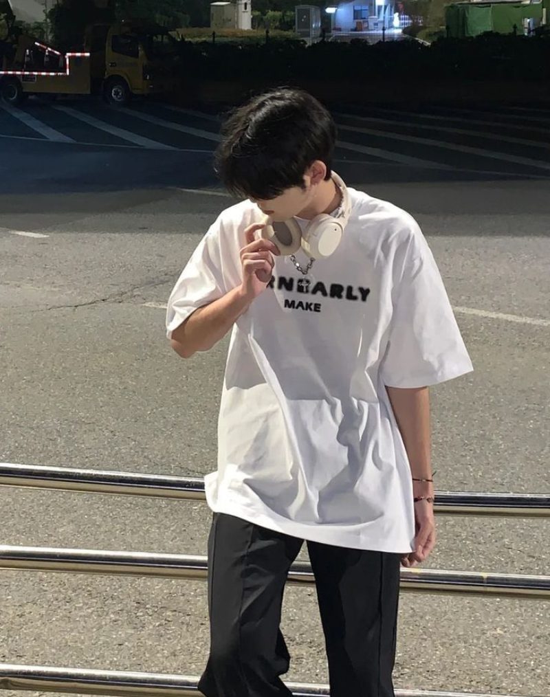 ảnh trai Trung Quốc che mặt 1