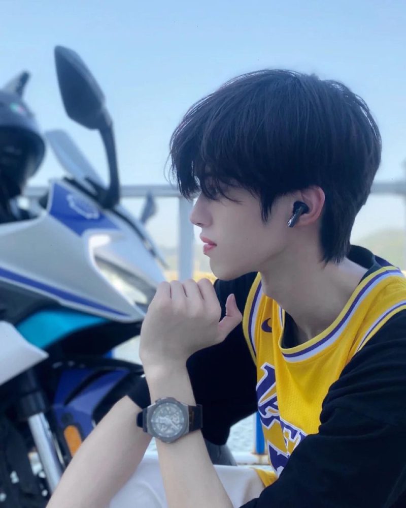 ảnh trai Trung Quốc che mặt 4