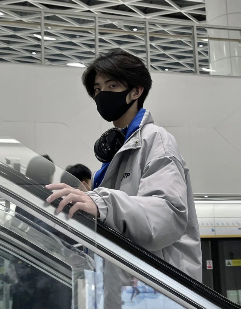 ảnh trai Trung Quốc che mặt 8