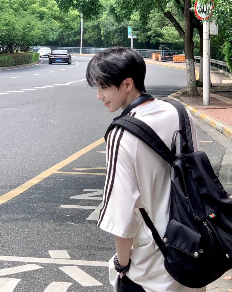 ảnh trai Trung Quốc che mặt 9