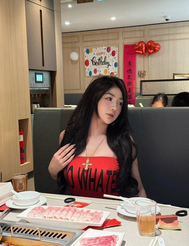 ảnh Trần Hà Linh 16