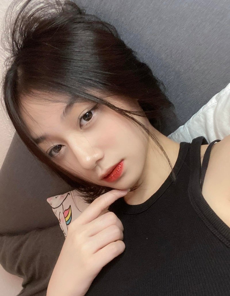 ảnh Trần Hà Linh 4