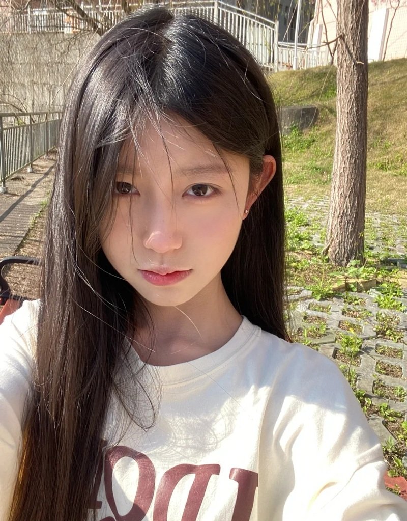 avatar ảnh gái k8 phong cách 2