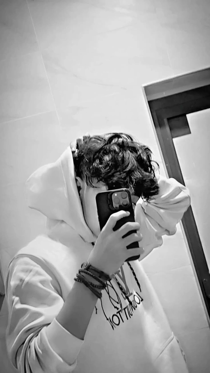 Breakup Sad Boy DP 42